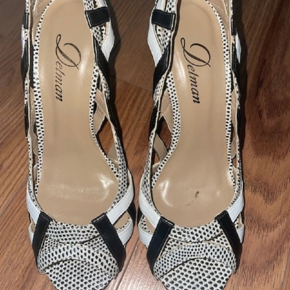 Delman Black and White Cut-out Sandals